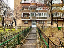 Apartament cu 3 camere de închiriat în zona Tineretului