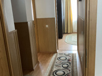 Inchiriez apartament 3 camere, Selimbar, Sibiu, central