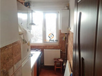 Apartament 1 camera etaj 4 zona Sagului