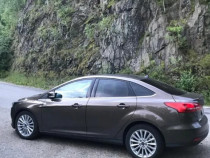 Vand Ford Focus 45.000 km diesel automat din 2018