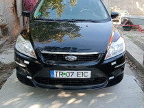 Ford focus 2 masina