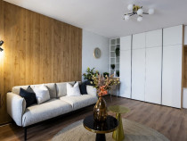 2 camere metrou piscina