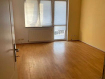 3 CAMERE-SPATIU PENTRU BIROURI - CENTRALA PROPRIE