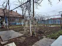Casa cu teren generos, 2 fronturi stradale
