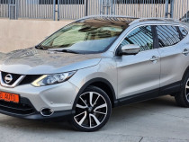 Nissan Qashqai - 1.5 dCI- TEKNA