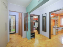 Apartament cu 3 camere de vânzare, Rogerius, Oradea