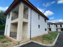 OPORTUNITATE! Casa individuala la strada principala, Gilau