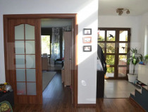 Casa de inchiriat . Proprietate deosebita , asteapta sa fi