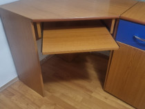 Birou pe colt cu dulap