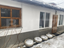 Casa de vanzare, cu 3 camere, 76 mp + anexă 20 mp, zona Vat