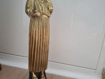Statuie din bronz.