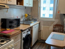 Apartament de vanzare, cu 3 camere, 46 mp, in zona Manastur