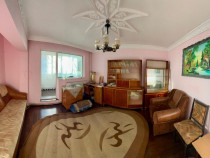 Apartament cu 3 camere in Micro 18