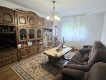 Apartament decomandat cu 3 camere si 2 bai, etaj intemedi...