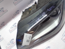 Far stanga cu xenon Audi A8 2012