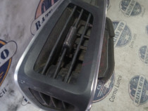 Grila ventilatie stanga Ford Focus 3 2012