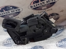 Broasca stanga spate Renault Clio 4 2014