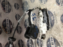 Broasca dreapta fata Volkswagen Passat B8 2016