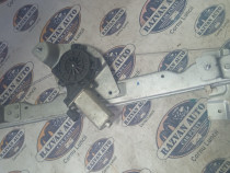 Macara geam dreapta fata Dacia Duster 2012