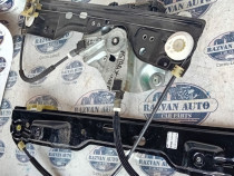 Macara geam stanga fata Opel Astra J Break 2011