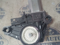 Motoras macara dreapta spate Mercedes C Class W205