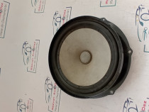 Boxa dreapta fata Volkswagen Golf 6 Plus 2010