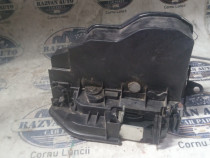 Broasca dreapta spate BMW X3 F25 2013