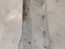 Scut lateral dreapta Volkswagen Tiguan 2010