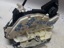 Broasca stanga spate Skoda RAPID 2013