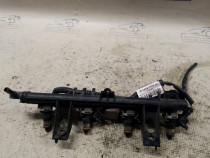 Rampa plus injectoare Renault Clio 3 Benzina 2010