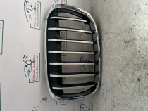 Grila centrala stanga BMW X1 F48 2016