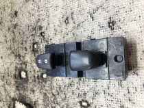 Butoane geamuri electrice Nissan Juke 2011