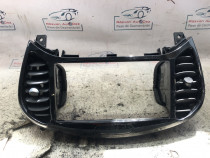 Grila ventilatie centrala Nissan Juke 1.6 Benzina 2015