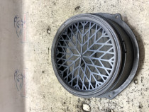 Boxa dreapta spate Audi Q5 2010