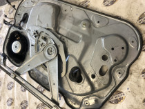 Macara geam stanga fata Ford Kuga 2014