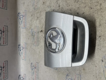 Maner hayon Opel Astra J 2012