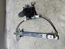 Macara geam stanga spate Nissan Qashqai 2012