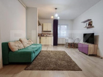 Studio de vanzare, 42 mp, zona Tractoru