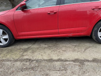 Prag stanga tabla Skoda Octavia 3 1.6 Motorina 2014