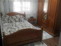 Apartament cu 3 camere decomandate Zona Cuza Voda 2