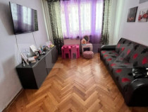 Apartament de vânzare, cu 2 camere, 47 mp, zona Bulevardul