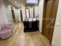 Apartament de vanzare, cu 3 camere, etaj intermediar, decoma