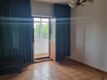 APARTAMENT DE VANZARE CU 3 CAMERE LA 5 CALARASI