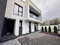 Apartament 3 camere spatios