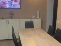 Apartament 2 camere, decomandat - zona Tractorul.