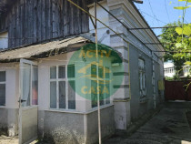 Casa de vanzare/ ideala start business