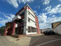 Clădire multifuncțională - str. Mihail Sadoveanu