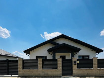 Casă Individuală Parter – 3 Camere | 2 Băi | Bucătărie Închisă