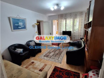 Camer#259; de -nchiriat pentru fete - apartament 3 camere