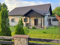 Casa mobilata- utilata, 300 mp, zona Zvoristea